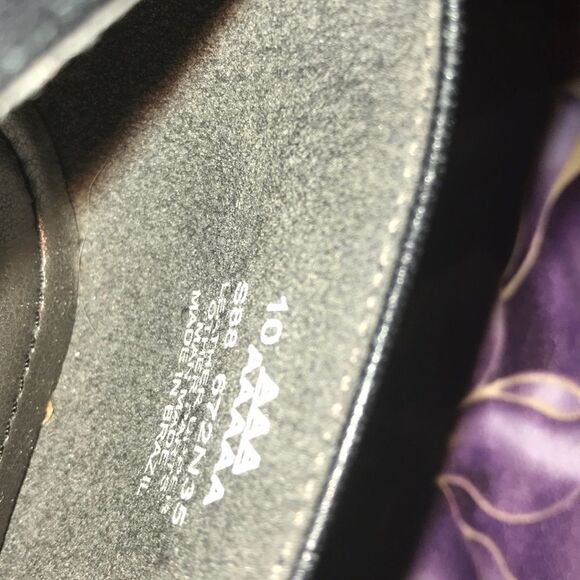 Naturalizer brand preloved pre owned good condition black heeled dress shoes - Picture 8 of 9